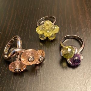 * 4/$20 * 3 costume jewelry fun rings
